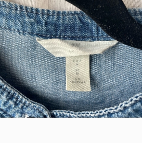 H£M denim shirt - Picture 3 of 3